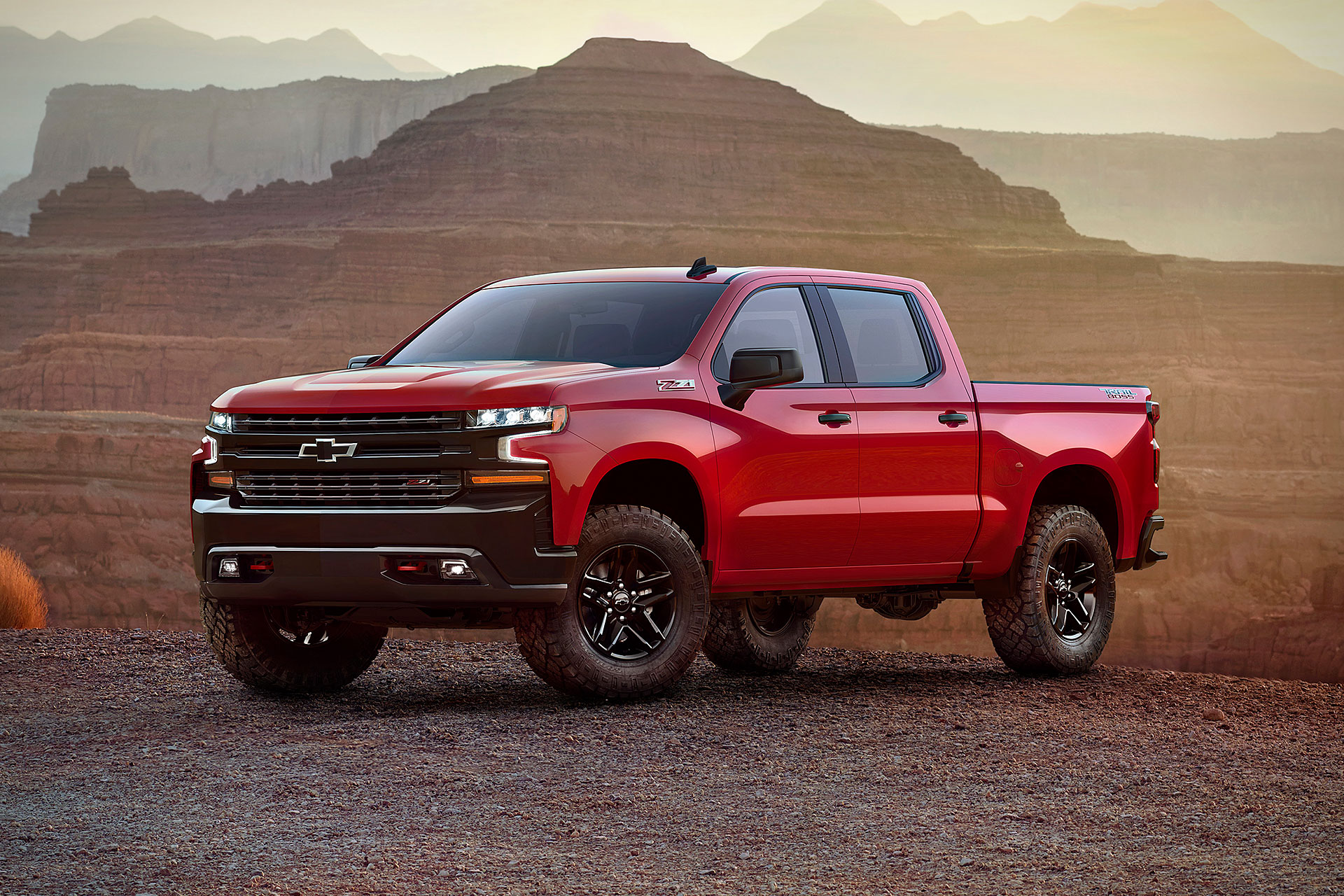 2019 Chevy Silverado debuts in new Trail Boss trim