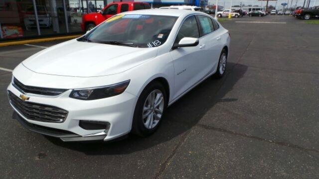 Greenfield Car Dealerships In Greenfield In Dellen Chevy Buick Gmc Greenfield Car Dealerships In Greenfield In Dellen Chevy Buick Gmc
